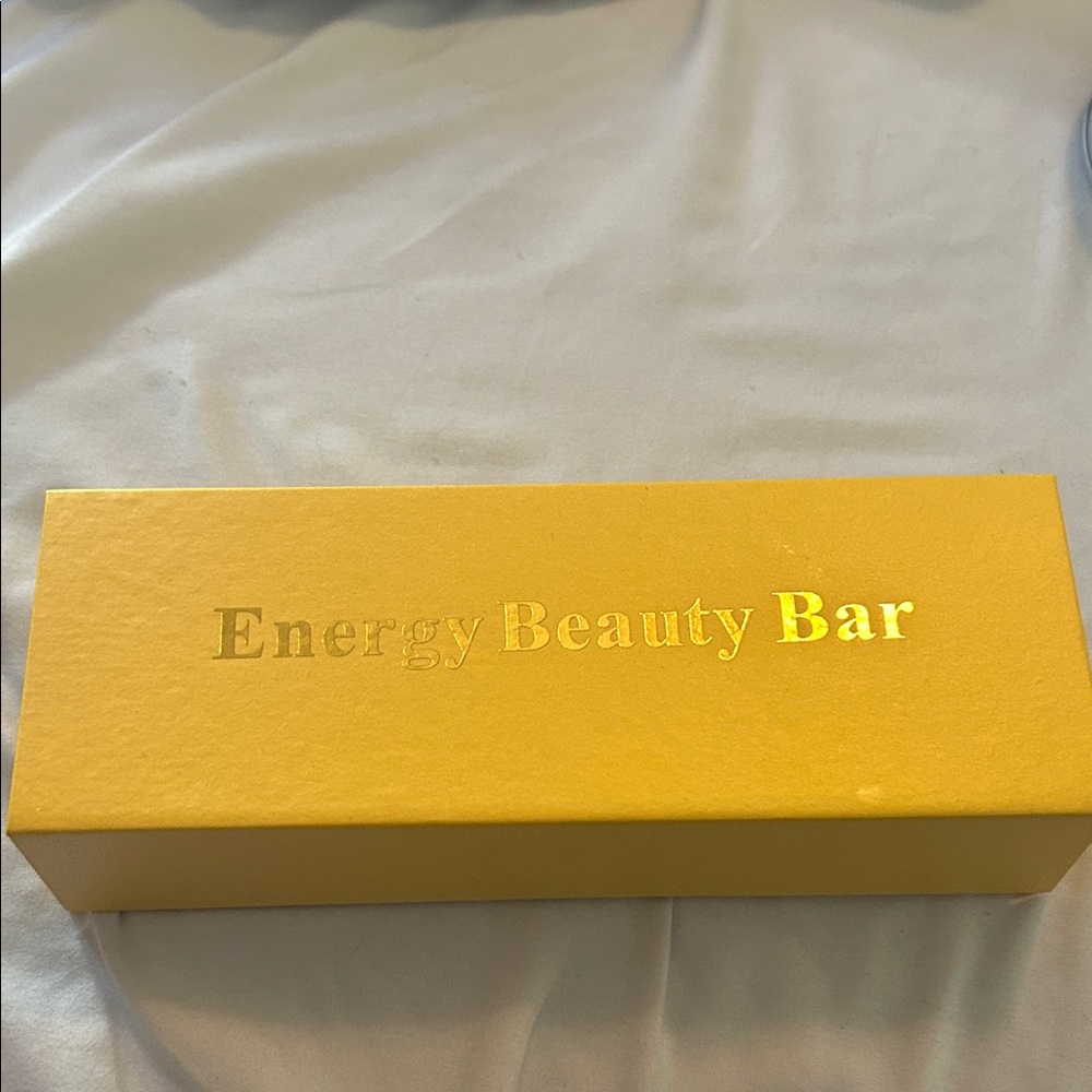 Energy Beauty Bar in Yellow Box
